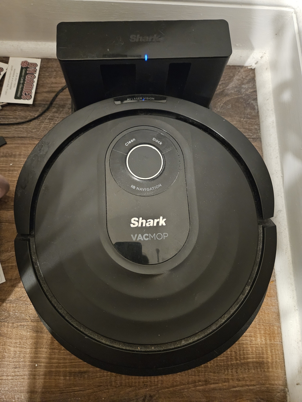 Shark VacMop Robot Vacuum and Mop - Black